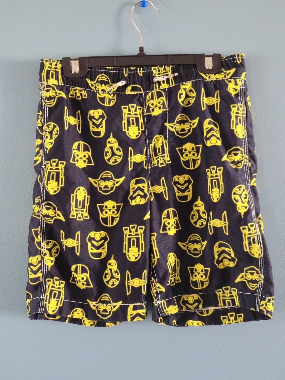 Star Wars Print Swim Trunks (Medium, 8)